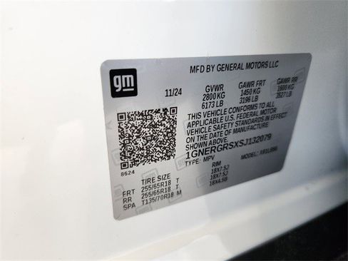 Certified 2025 Chevrolet Traverse LT image 23