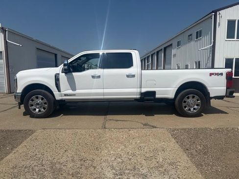 Used 2024 Ford F250 King Ranch AWD/4WD image 8
