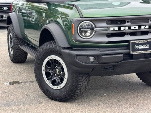 Used 2023 Ford Bronco Big Bend w/ Sasquatch Package AWD/4WD image 4