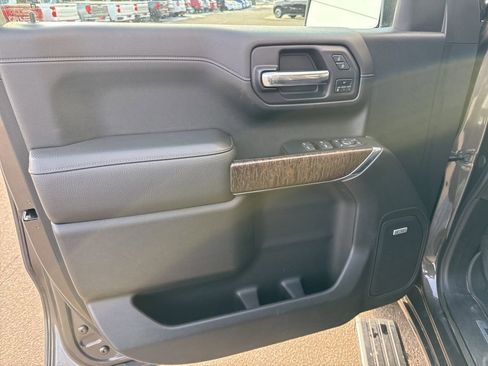 Used 2019 GMC Sierra 1500 Denali w/ Denali Ultimate Package image 9