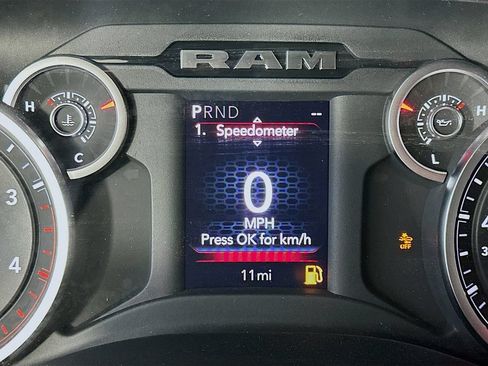 New 2026 RAM 2500 Tradesman AWD/4WD image 11