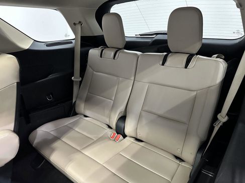 Used 2021 Ford Explorer XLT w/ Equipment Group 202A image 31