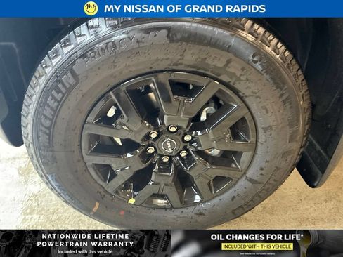 New 2026 Nissan Frontier SV w/ SV Convenience Package AWD/4WD image 11