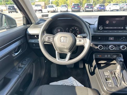 Used 2024 Honda CR-V EX image 19