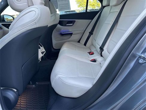 Used 2023 Mercedes-Benz C 300 4MATIC Sedan image 53