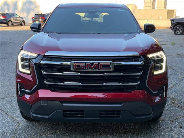 New 2027 GMC Terrain Elevation w/ LPO, Floor Liner Package FWD image 4