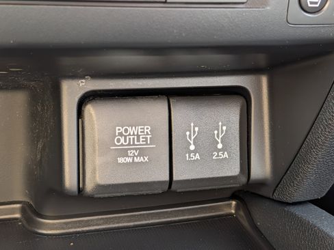 Used 2016 Honda Pilot Elite image 32