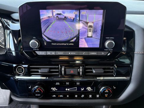 Used 2023 Nissan Pathfinder Rock Creek image 19