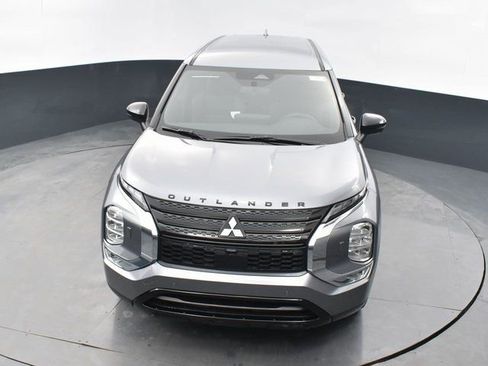 Used 2023 Mitsubishi Outlander SE Black Edition AWD/4WD image 35