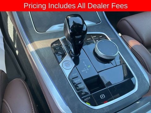 Used 2023 BMW X5 xDrive40i w/ Premium Package AWD/4WD image 11