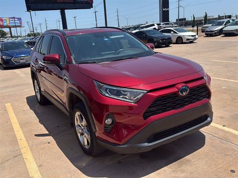 Used 2021 Toyota RAV4 XLE Premium AWD/4WD image 1