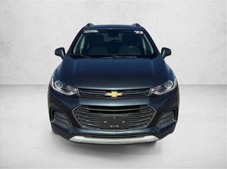 Used 2022 Chevrolet Trax LT w/ Premium Seat Package video 2