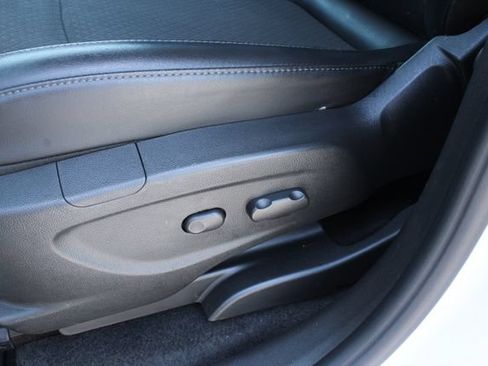 Used 2019 Buick Encore Sport Touring w/ Safety Package FWD image 13