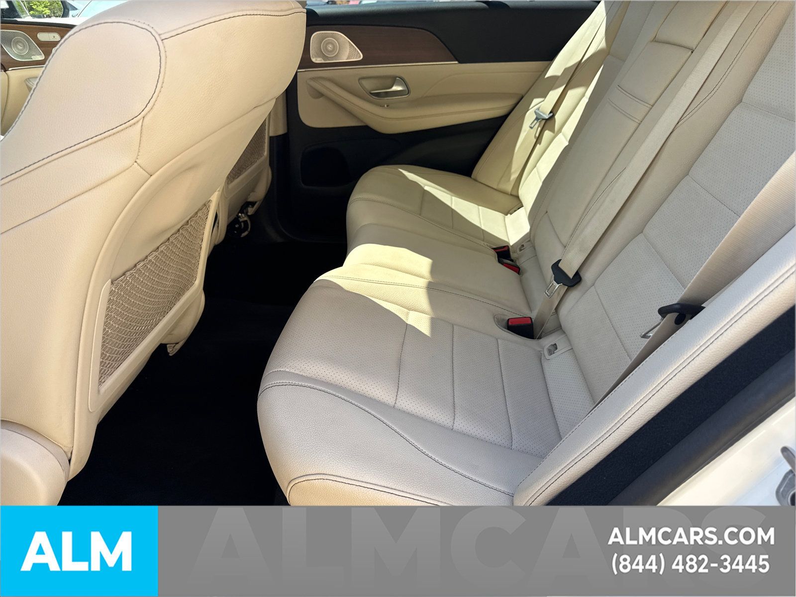 Used 2023 Mercedes-Benz GLE 350 4MATIC w/ Premium Package image 24
