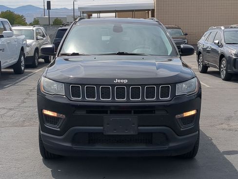 Used 2018 Jeep Compass Sport AWD/4WD image 11