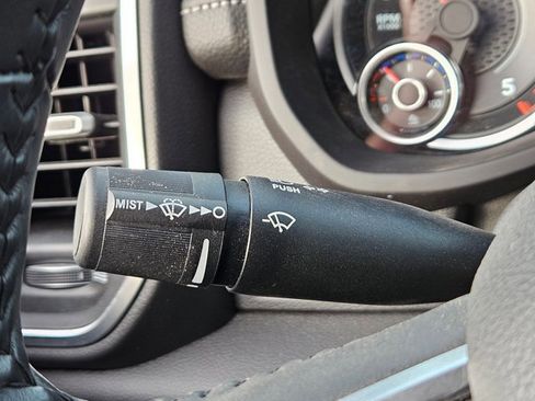 Used 2024 RAM 2500 Laramie w/ Towing Technology Group image 15