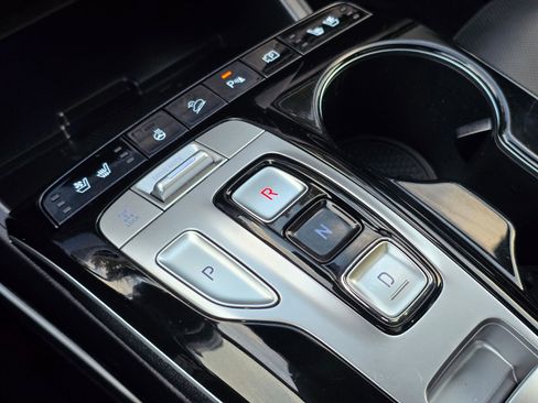 Used 2022 Hyundai Tucson Limited image 36