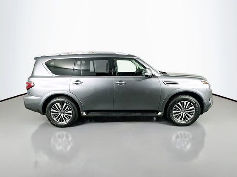 Used 2024 Nissan Armada SL image 8