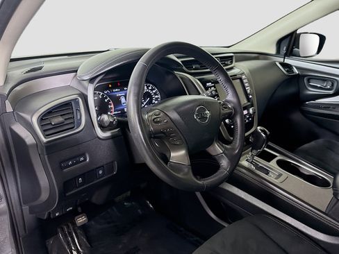 Used 2020 Nissan Murano SV image 23