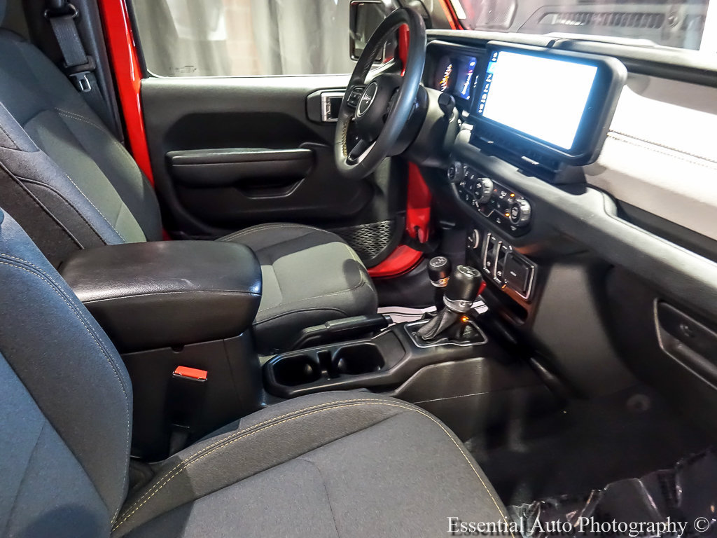 Used 2024 Jeep Wrangler Sport AWD/4WD image 25