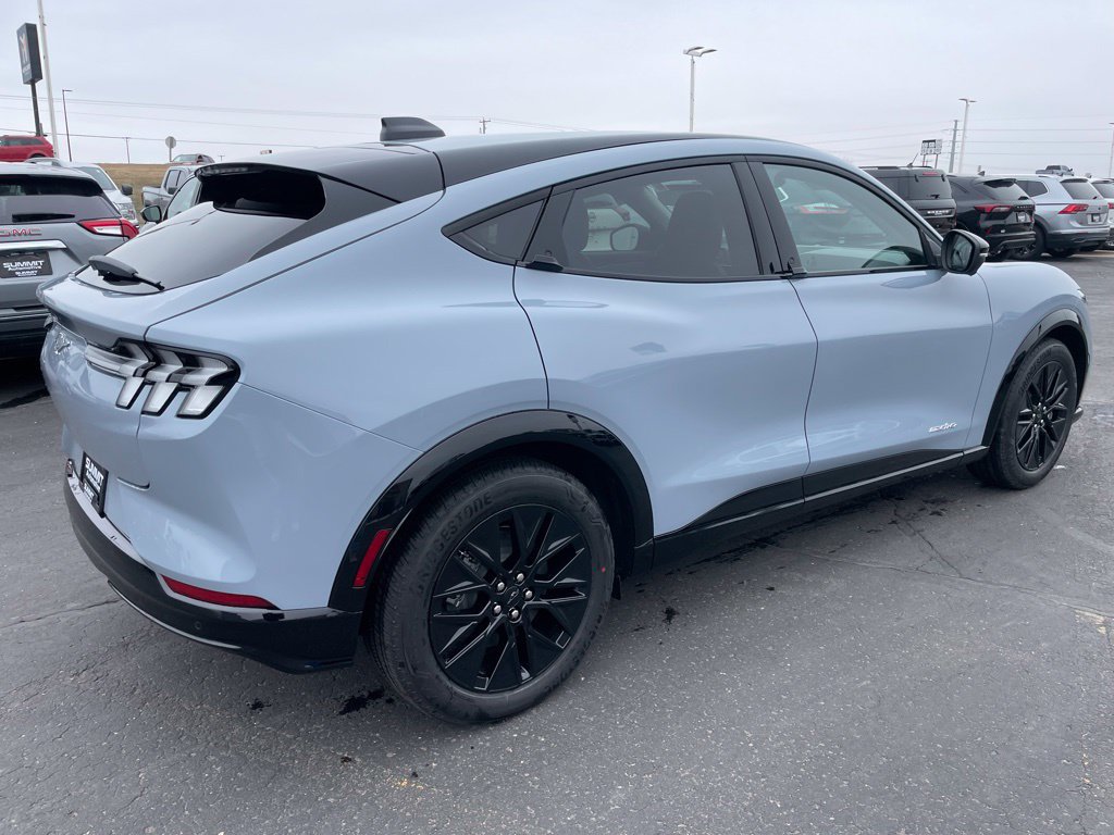 New 2026 Ford Mustang Mach-E Premium w/ Sport Appearance Package AWD/4WD image 4