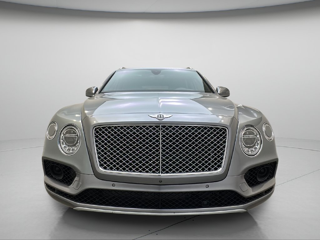 Used 2018 Bentley Bentayga Activity AWD/4WD image 8
