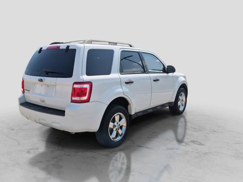 Used 2011 Ford Escape XLT w/ 202A Rapid Spec Order Code FWD image 8