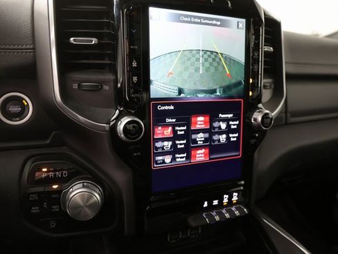 Used 2021 RAM 1500 Laramie w/ Sport Appearance Package image 10
