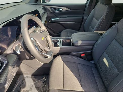 New 2026 Chevrolet Traverse LT w/ Driver Confidence Package image 23