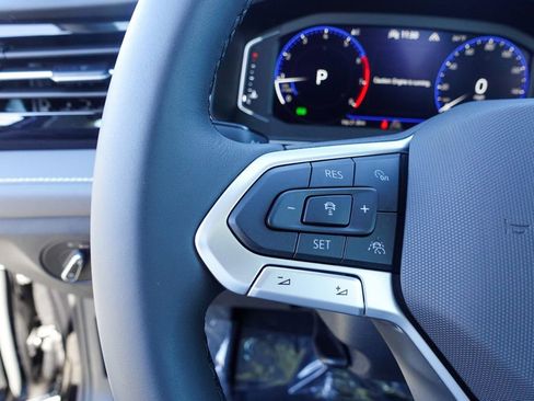 New 2025 Volkswagen Jetta SEL image 18