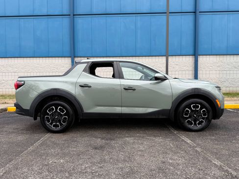 Used 2024 Hyundai Santa Cruz SE image 4