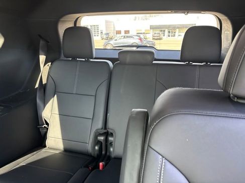 Used 2024 GMC Acadia Elevation w/ LPO, Floor Liner Package FWD image 15