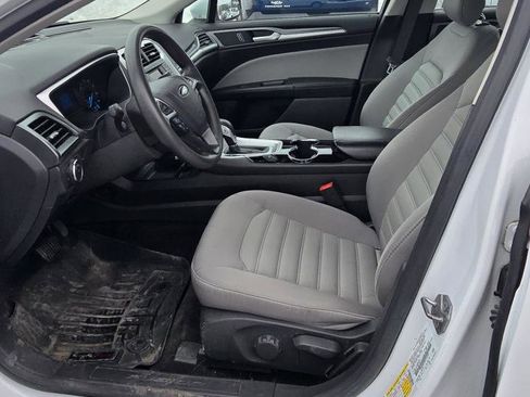 Used 2015 Ford Fusion S image 4