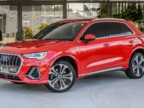 Used 2021 Audi Q3 2.0T Premium Plus w/ Premium Plus Package image 2