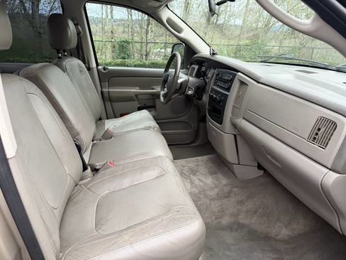 Used 2004 Dodge Ram 1500 Truck SLT w/ Big Horn Quad Cab Value Group image 15