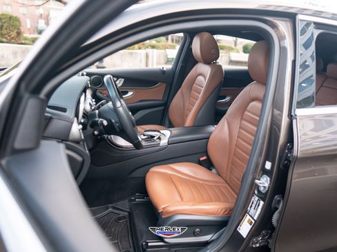 Used 2018 Mercedes-Benz GLC 300 4MATIC Coupe w/ Multimedia Package image 13