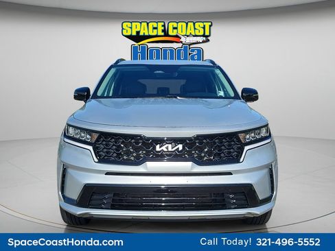Used 2022 Kia Sorento S FWD image 8