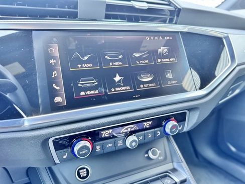 New 2025 Audi Q3 2.0T Premium image 13