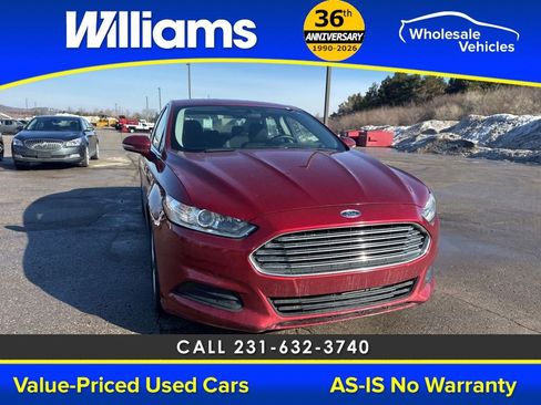 Used 2013 Ford Fusion SE image 10