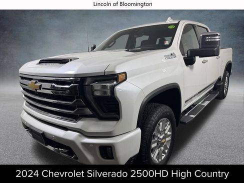 Used 2024 Chevrolet Silverado 2500 High Country w/ Technology Package AWD/4WD image 1