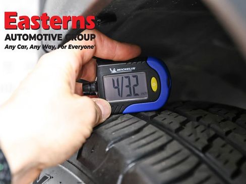 Used 2022 Jeep Compass Trailhawk w/ Trailhawk Elite Group image 31