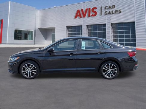 Used 2025 Volkswagen Jetta Sport FWD image 10