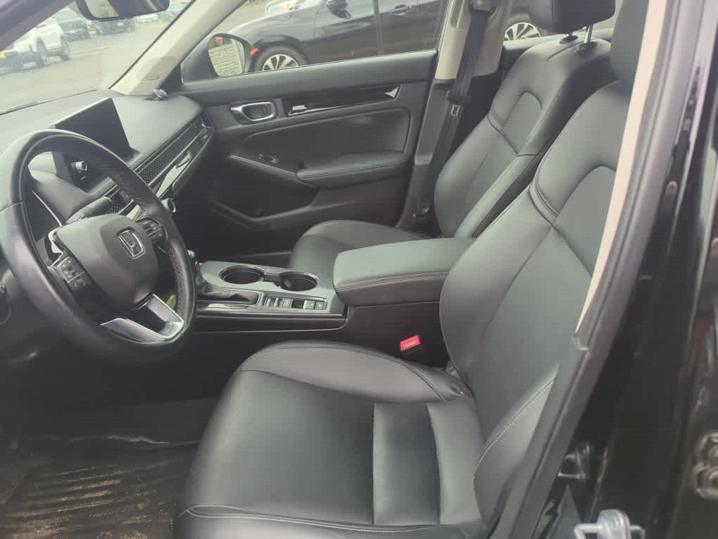 Used 2022 Honda Civic Touring image 6