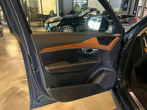 Used 2023 Volvo XC90 B5 Plus w/ Protection Package Premier image 15