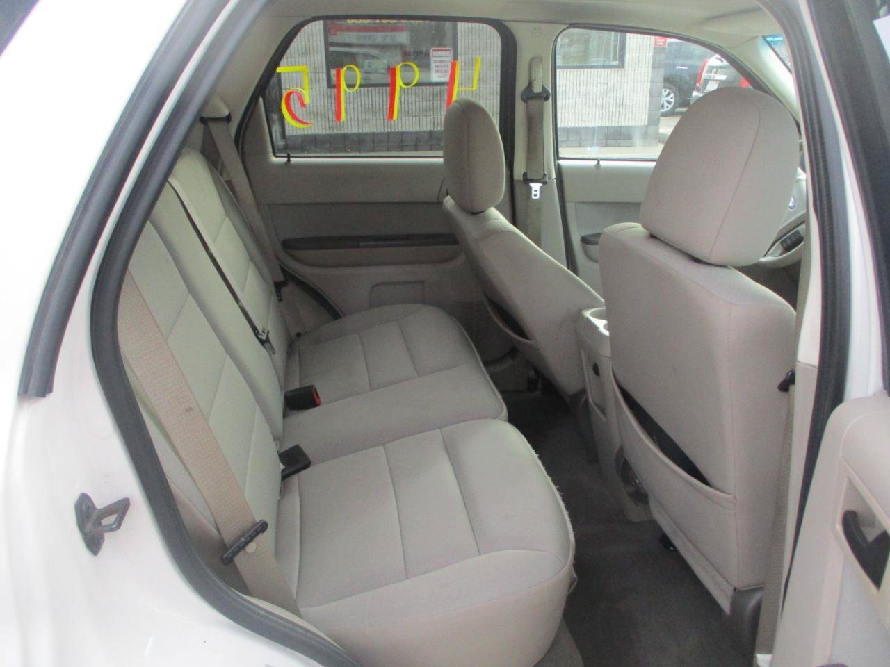 Used 2010 Ford Escape XLT FWD image 9