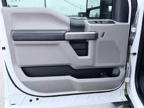 Used 2021 Ford F250 XLT image 26