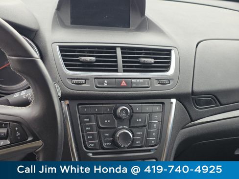 Used 2016 Buick Encore FWD image 17