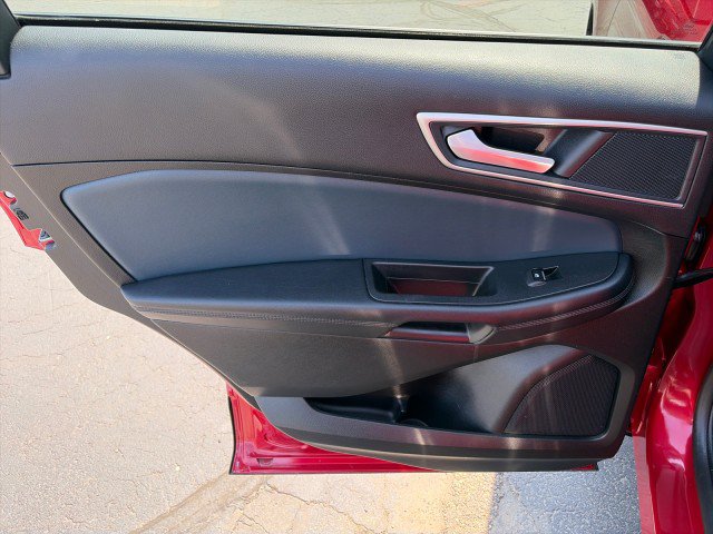 Used 2024 Ford Edge SEL w/ Sport Appearance Package AWD/4WD image 24