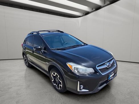 Used 2016 Subaru Crosstrek 2.0i Limited AWD/4WD image 7
