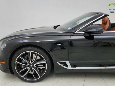 Used 2022 Bentley Continental GT AWD/4WD image 4